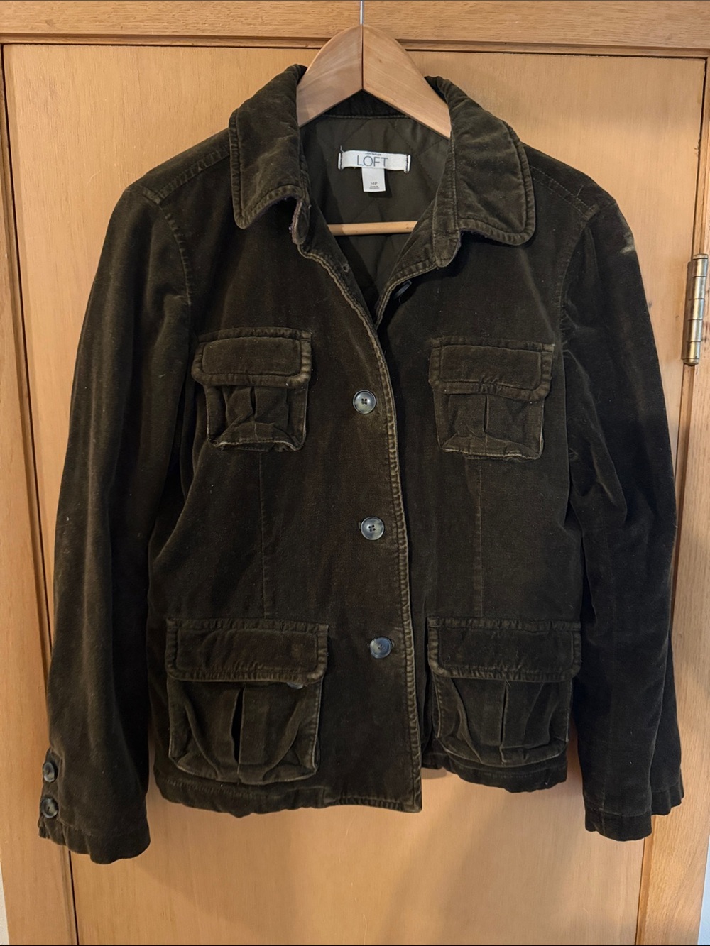 Ann Taylor LOFT Women’s Vintage Velvet Utility Jacket Brown Size Medium Petite